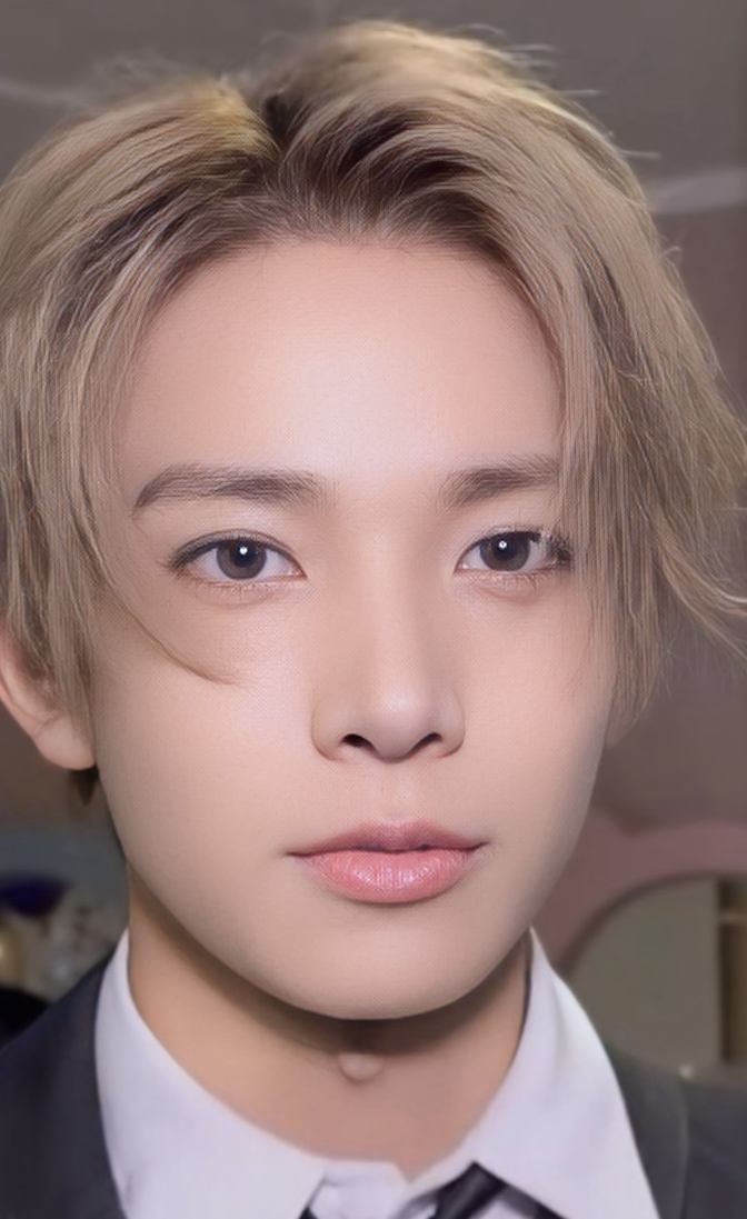 Foto aktivitas terbaru Heeseung (ENHYPEN)