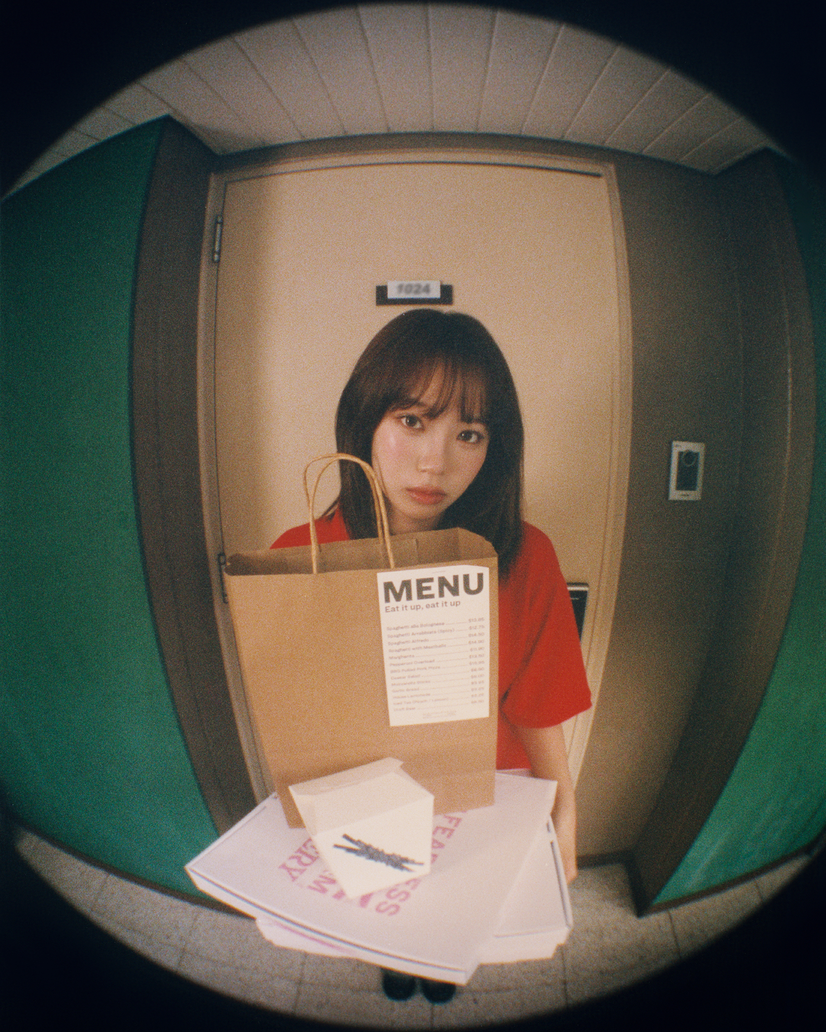 Recent activity shot of Kim Chaewon (LE SSERAFIM)