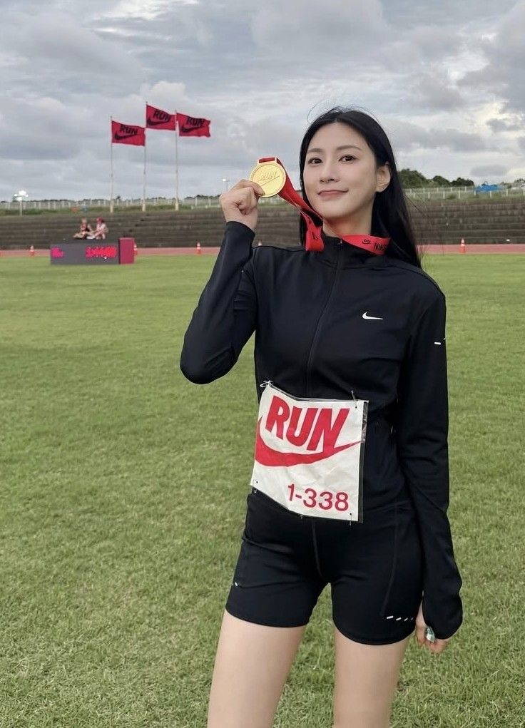 Latest photo of Oh Hayoung (Apink)