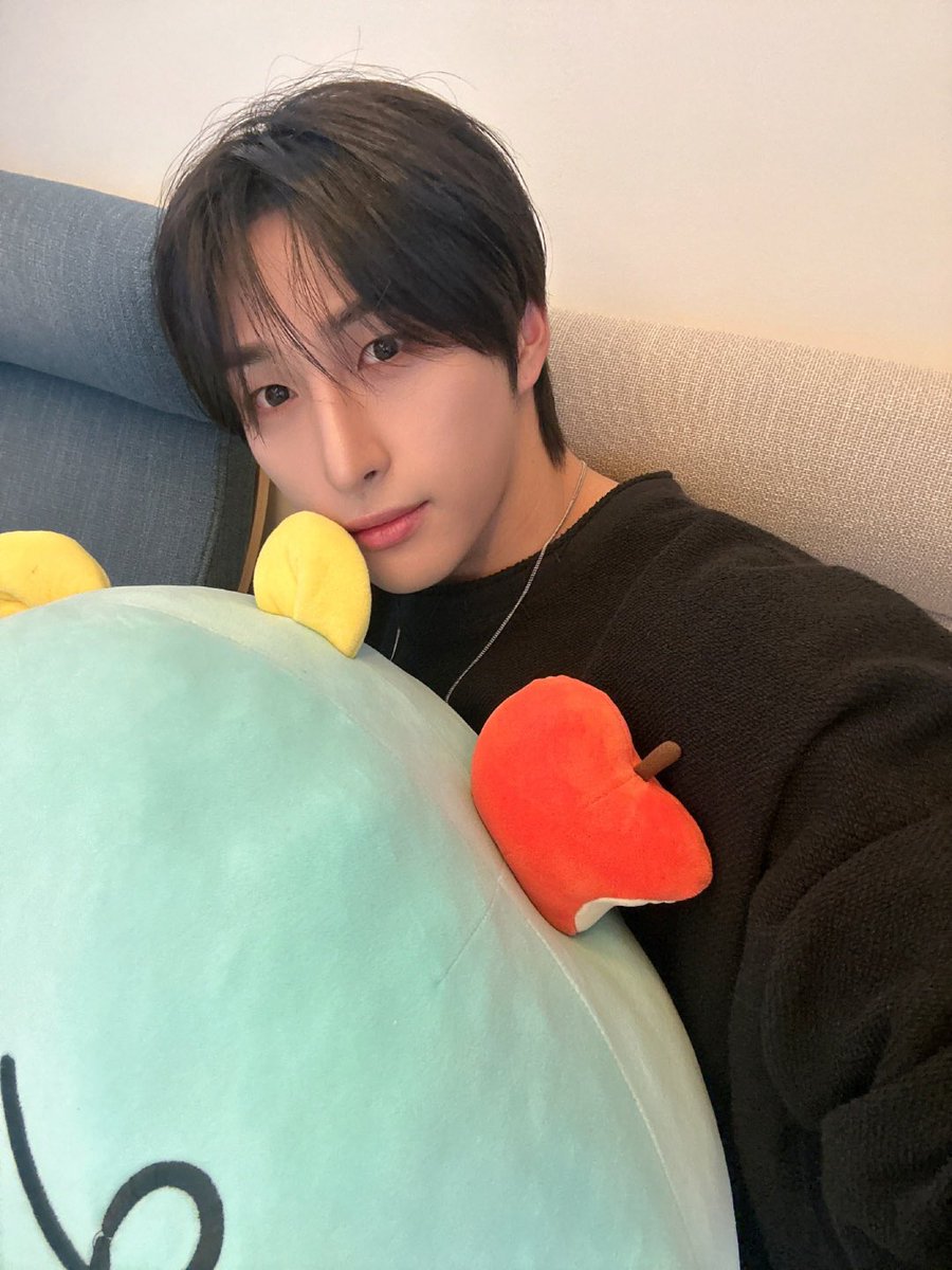 Latest photo of JUST B