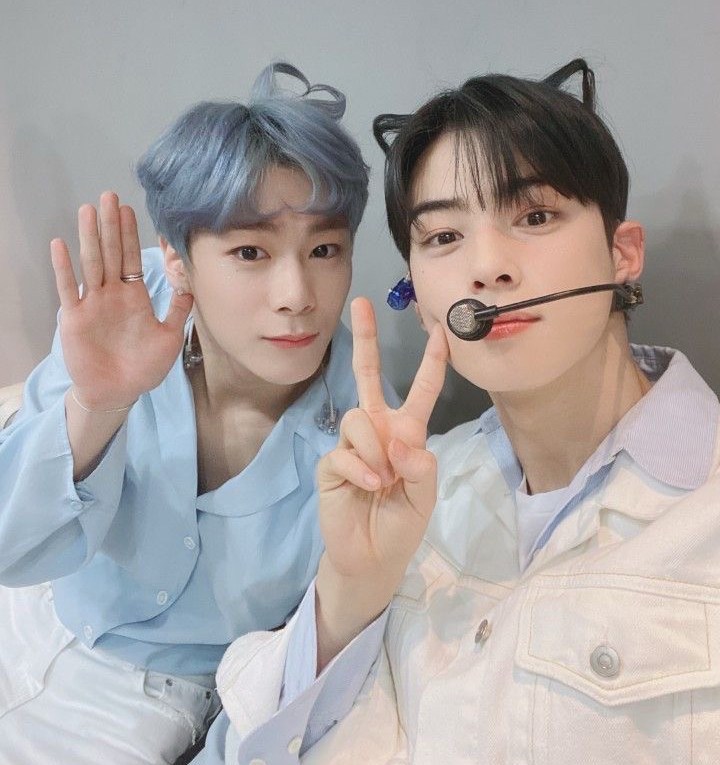 Latest photo of Moonbin (ASTRO)