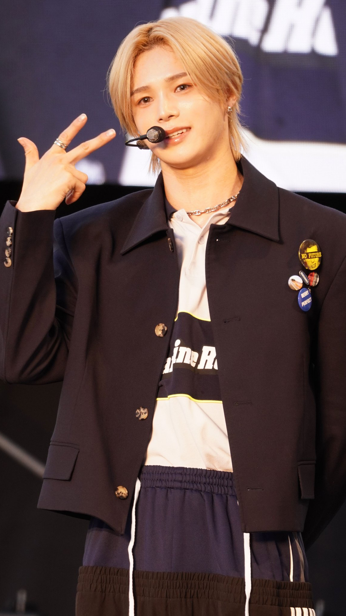 A moment captured by K (&TEAM)'s fan