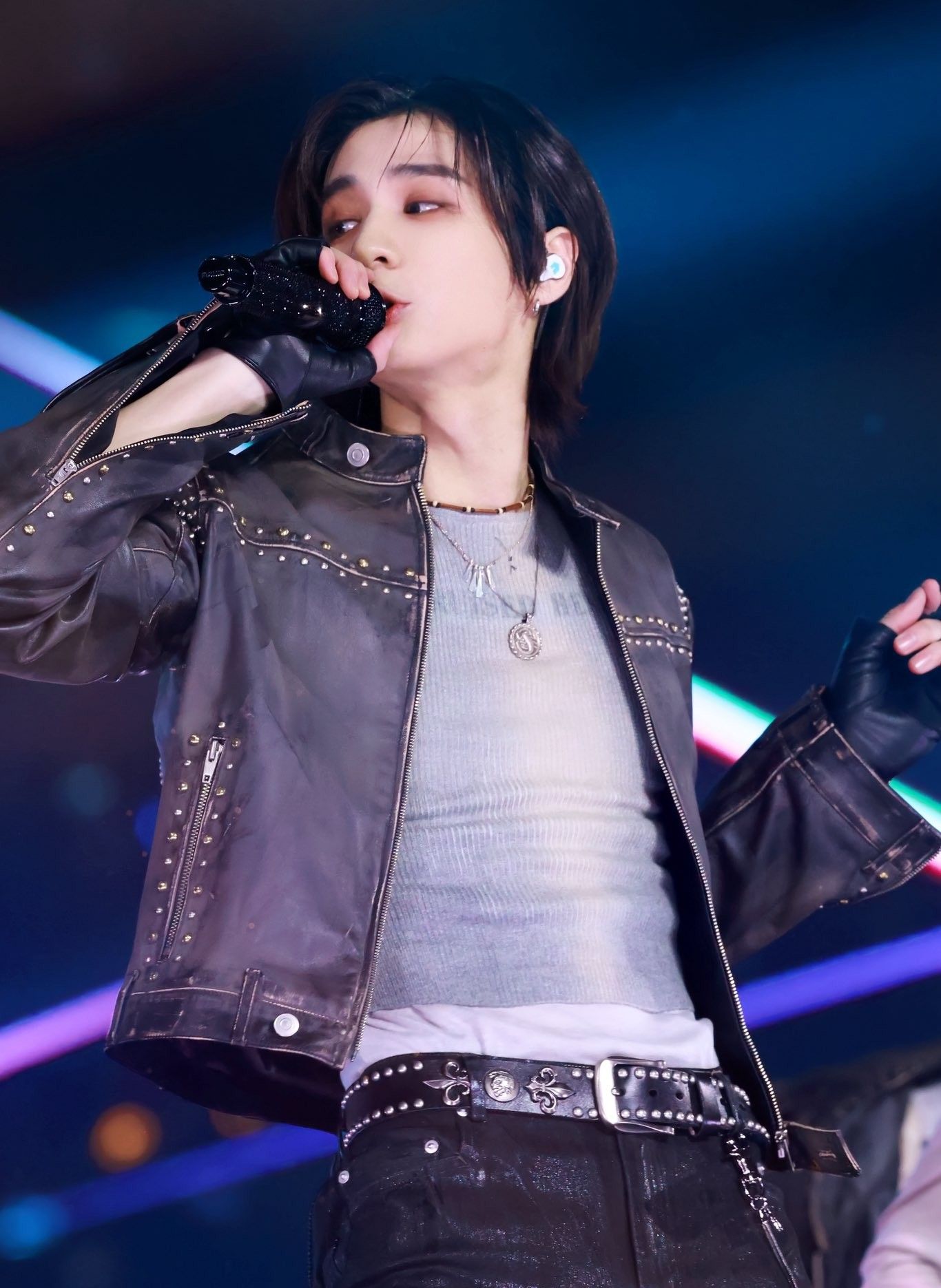 Behind-the-scenes cut of Leehan (BOYNEXTDOOR)