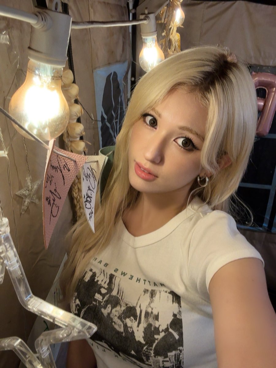 Behind-the-scenes cut of Jeon Somi
