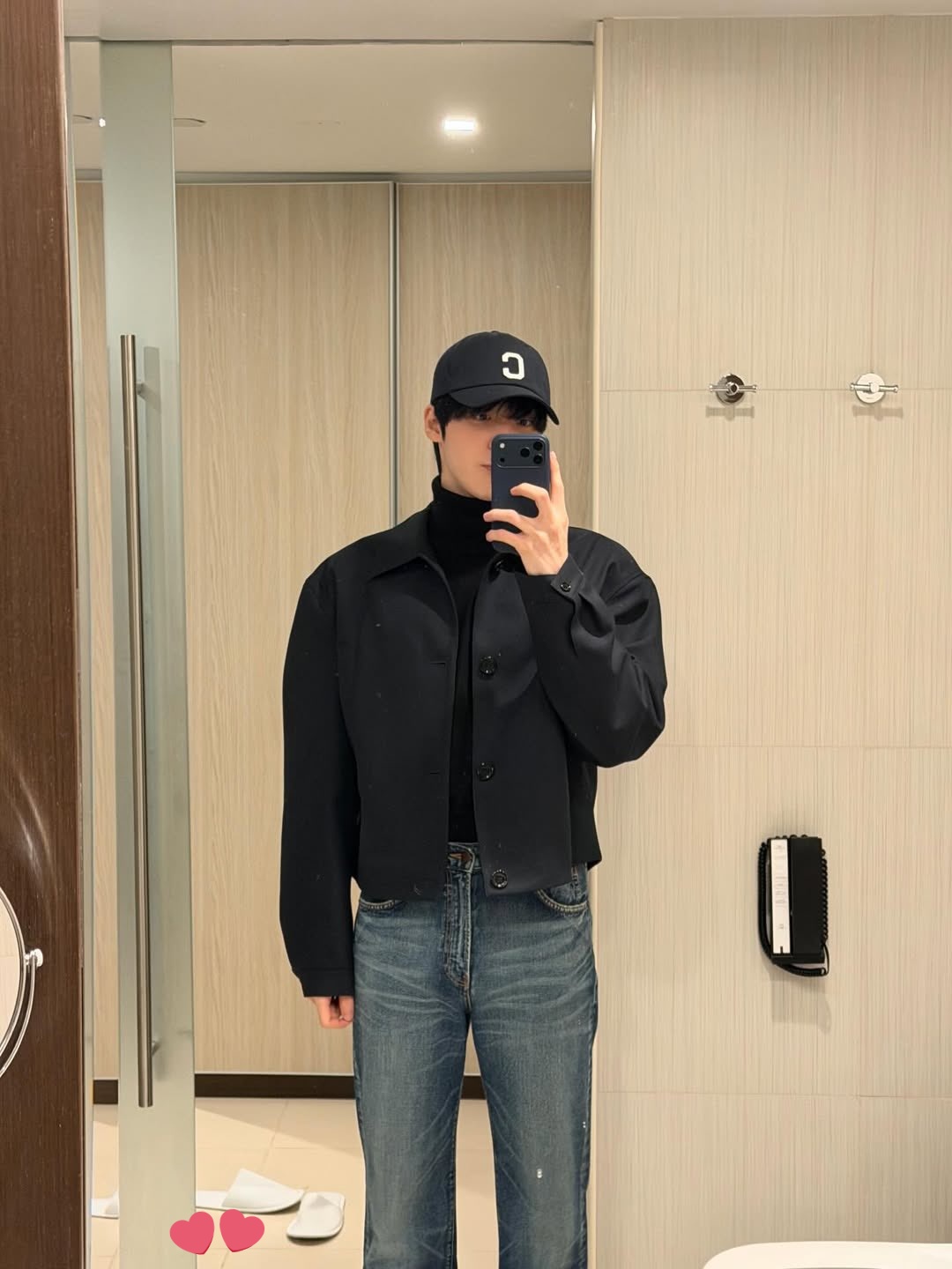 Behind-the-scenes cut of Yunho (ATEEZ)