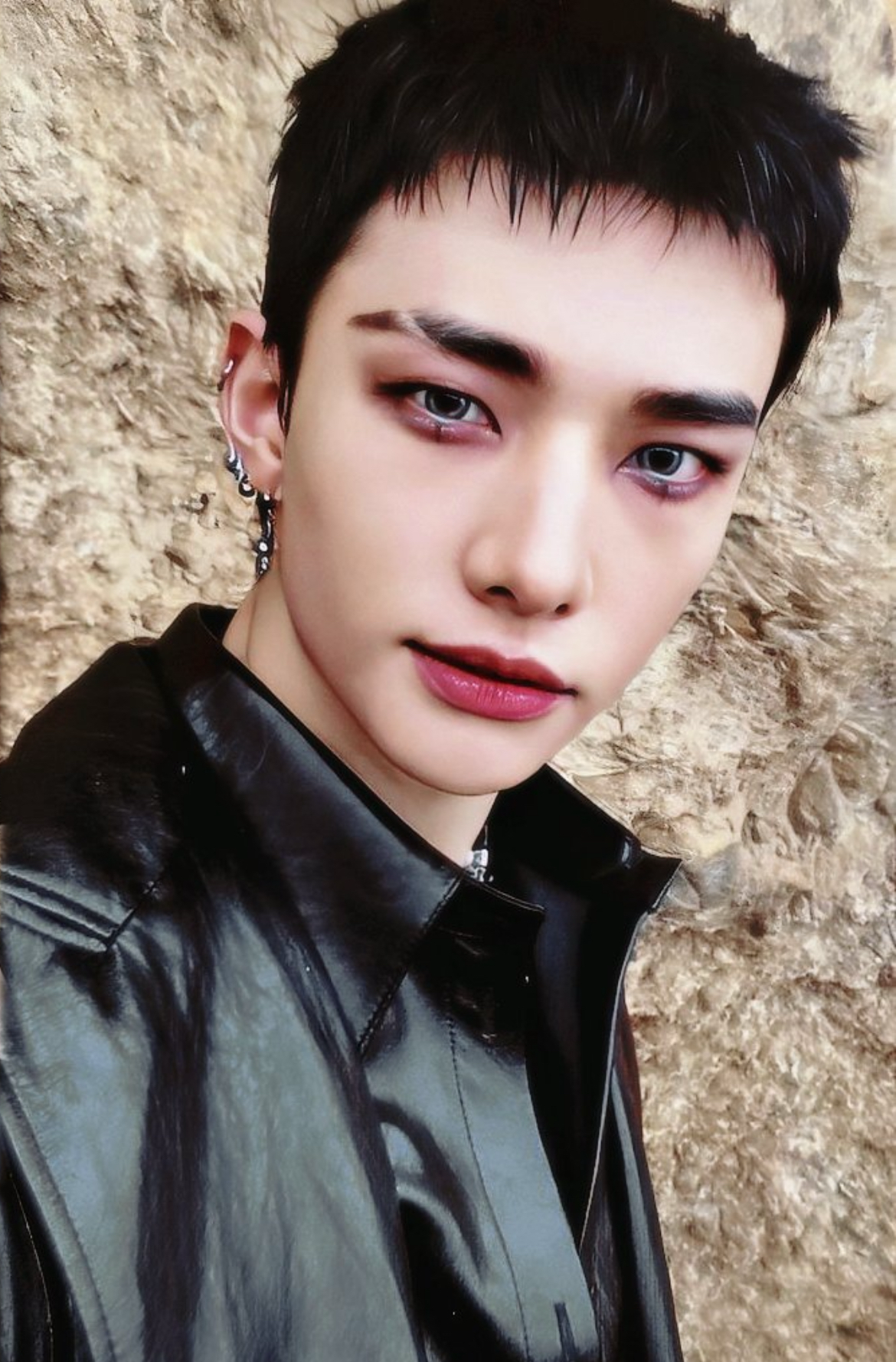 Recent activity shot of Hyunjin (Stray Kids)