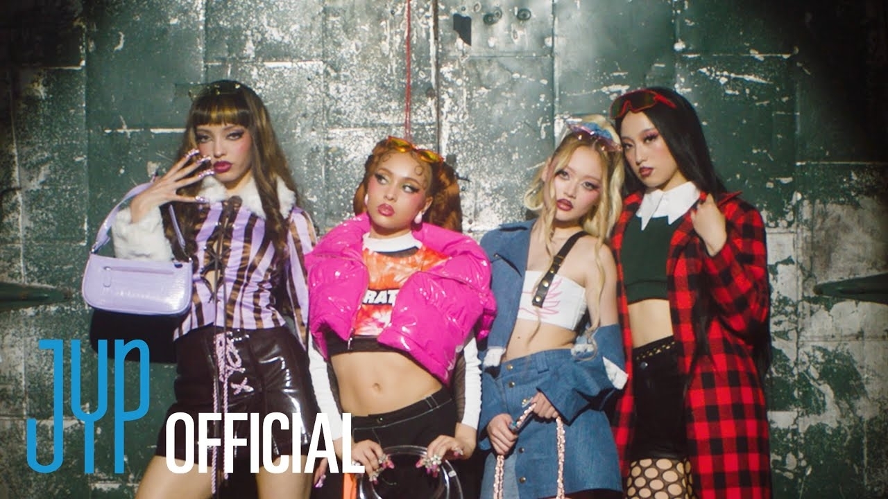 Behind-the-scenes cut of GIRLSET