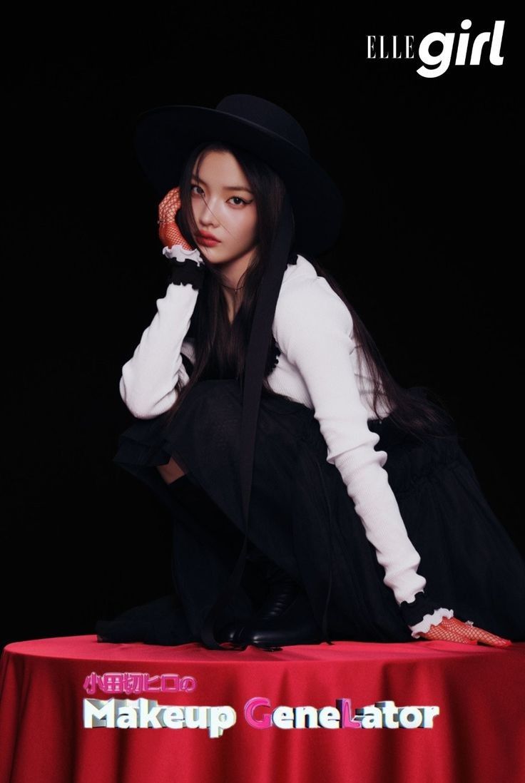 Behind-the-scenes cut of ILLIT