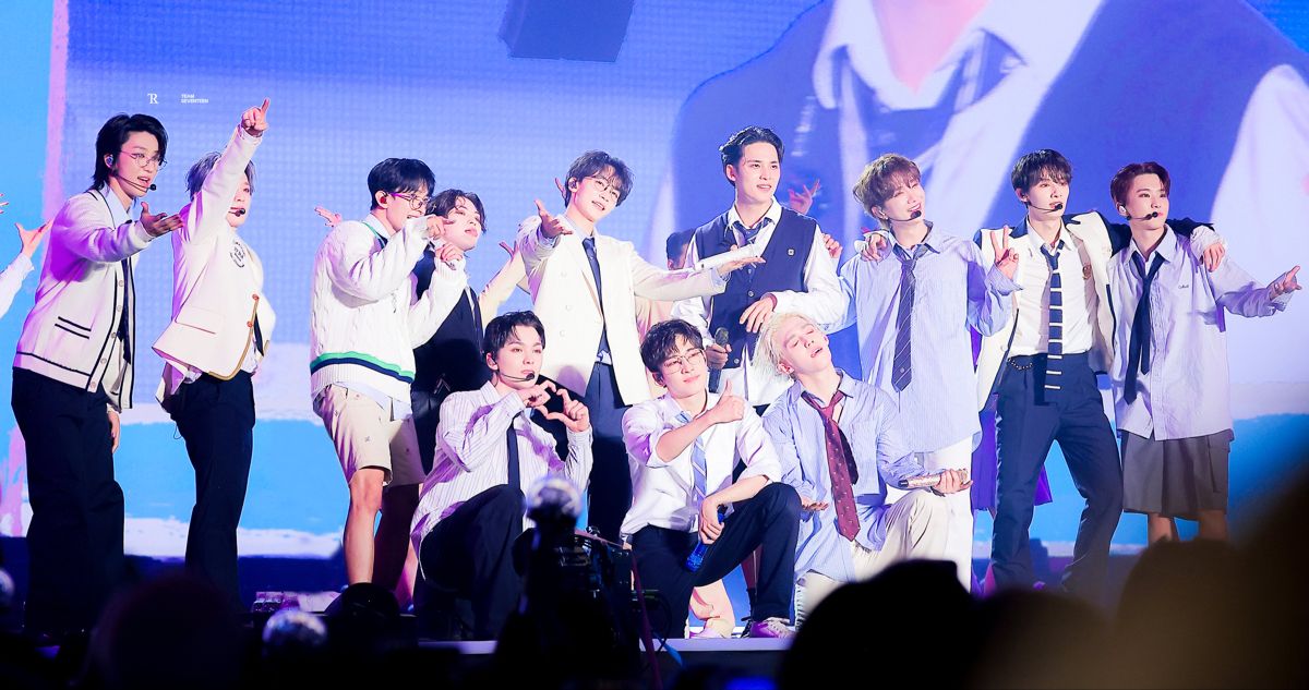 Momen yang diabadikan oleh penggemar SEVENTEEN