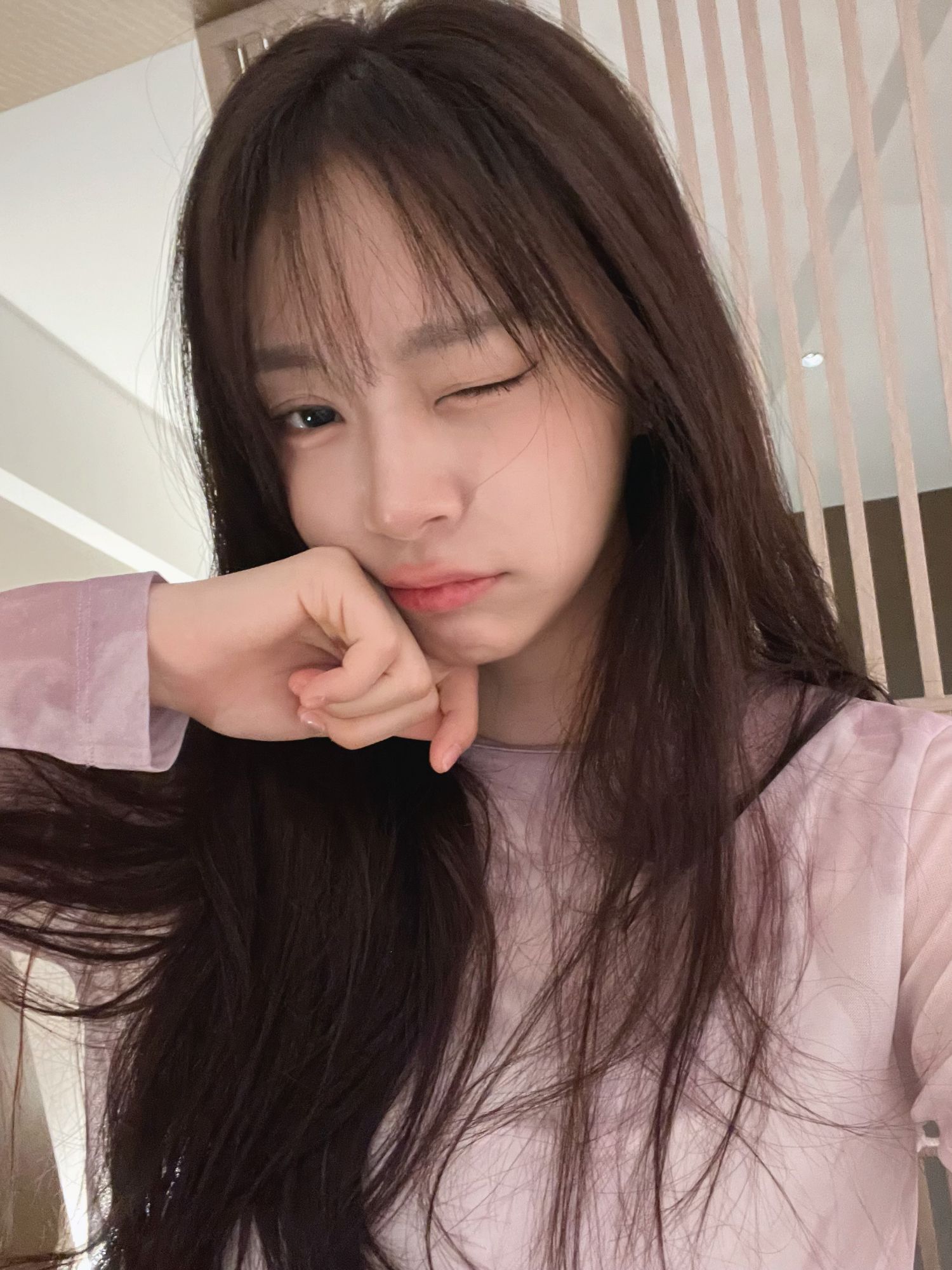 Behind-the-scenes cut of Hana (FIFTY FIFTY)