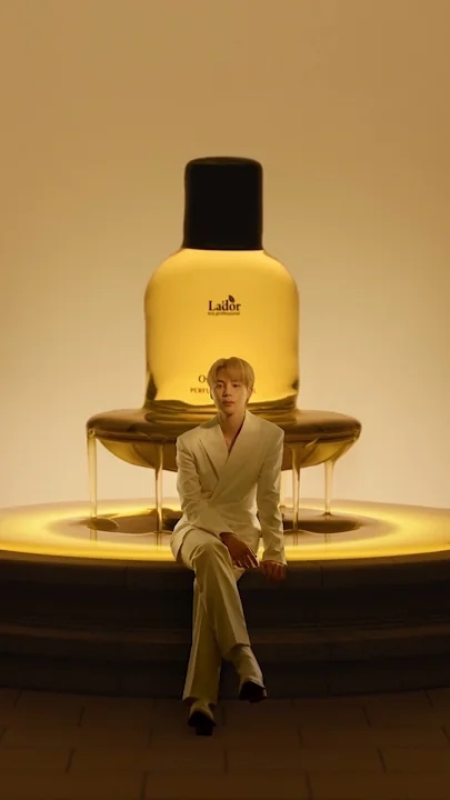 A heartfelt wallpaper shared by Jimin (BTS)'s fans