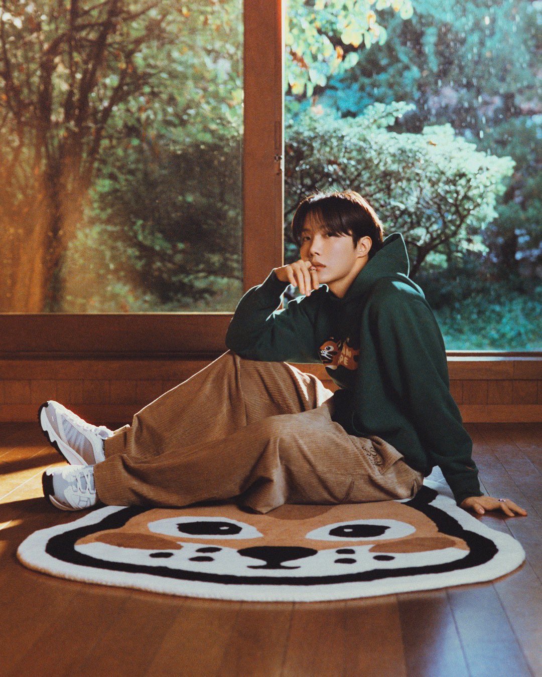 Behind-the-scenes cut of j-hope (BTS)