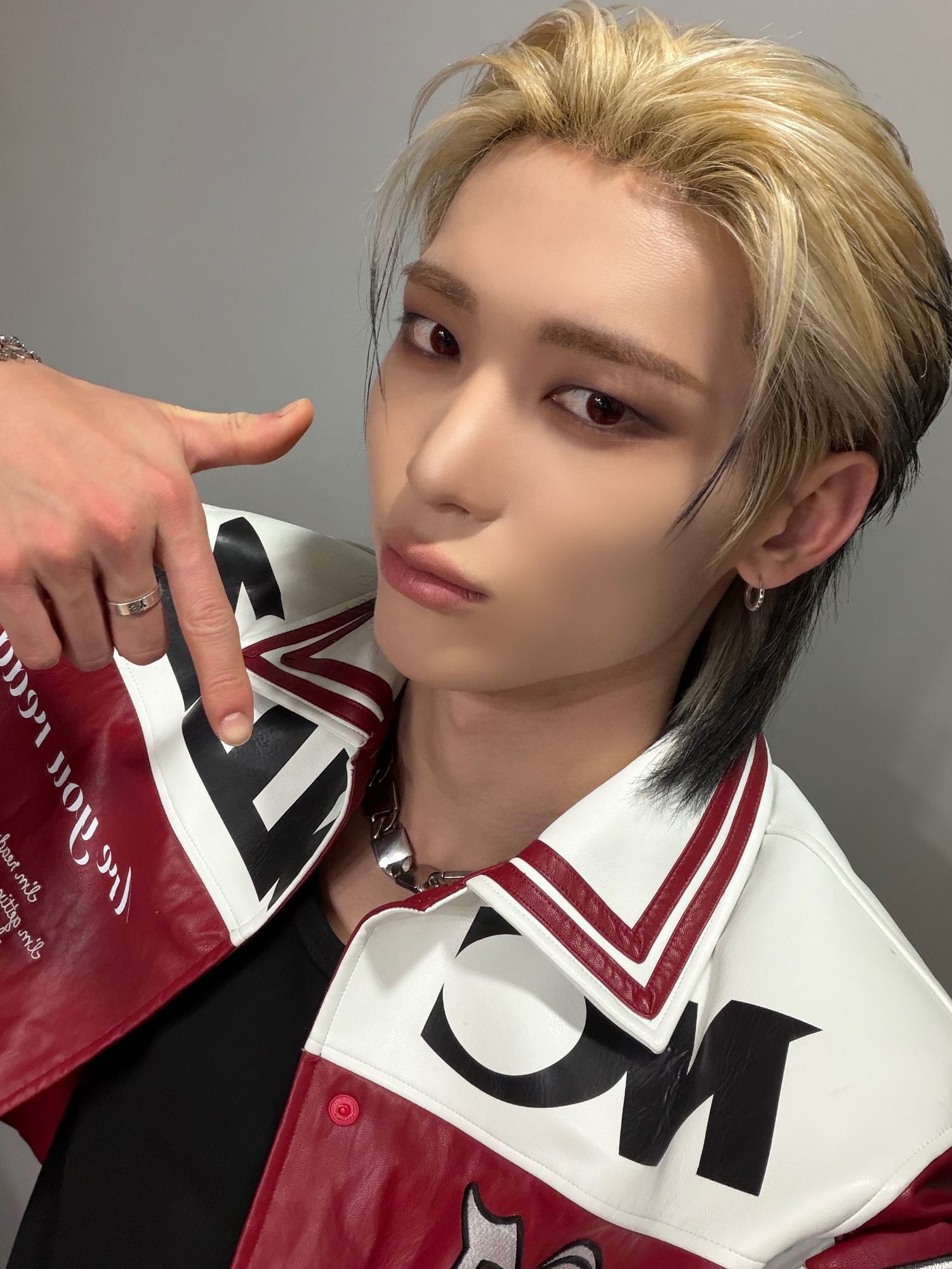 A moment captured by Siyun (NOWZ)'s fan