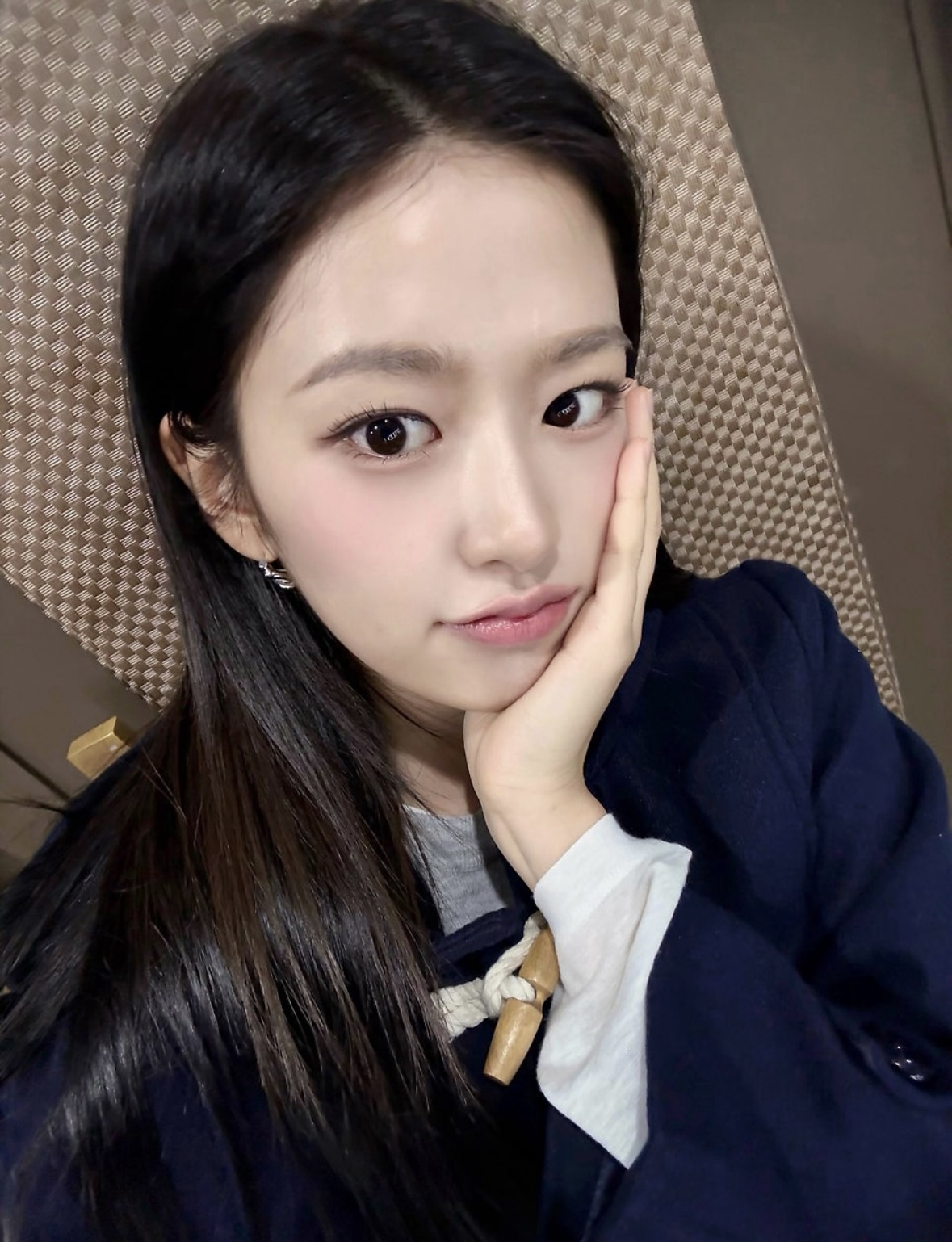 안유진 (IVE)의 비하인드 컷