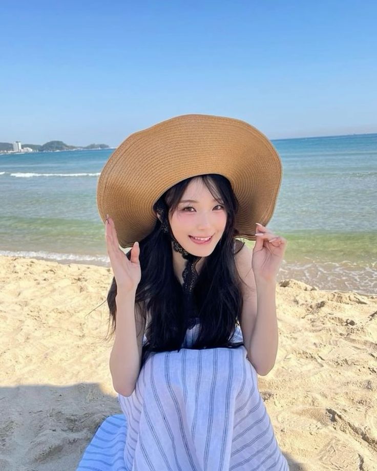 Behind-the-scenes cut of Baek Jiheon (fromis_9)