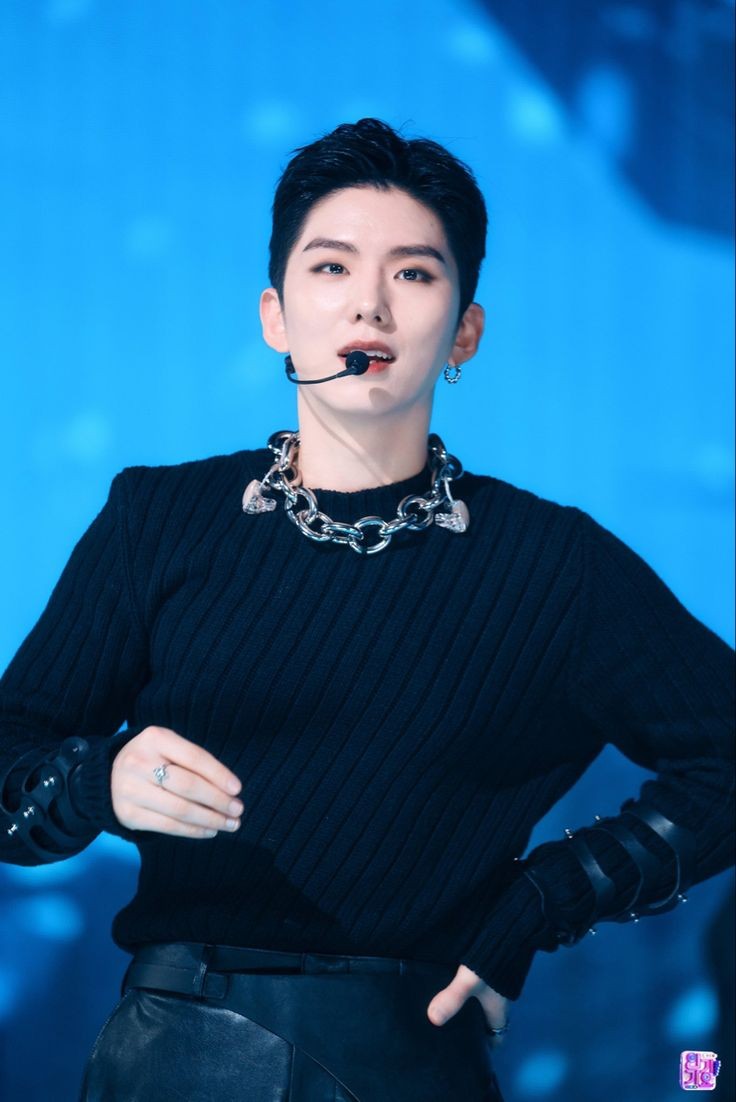A moment captured by Kihyun (MONSTA X)'s fan