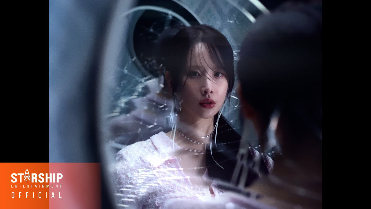 Behind-the-scenes cut of Seola (WJSN)