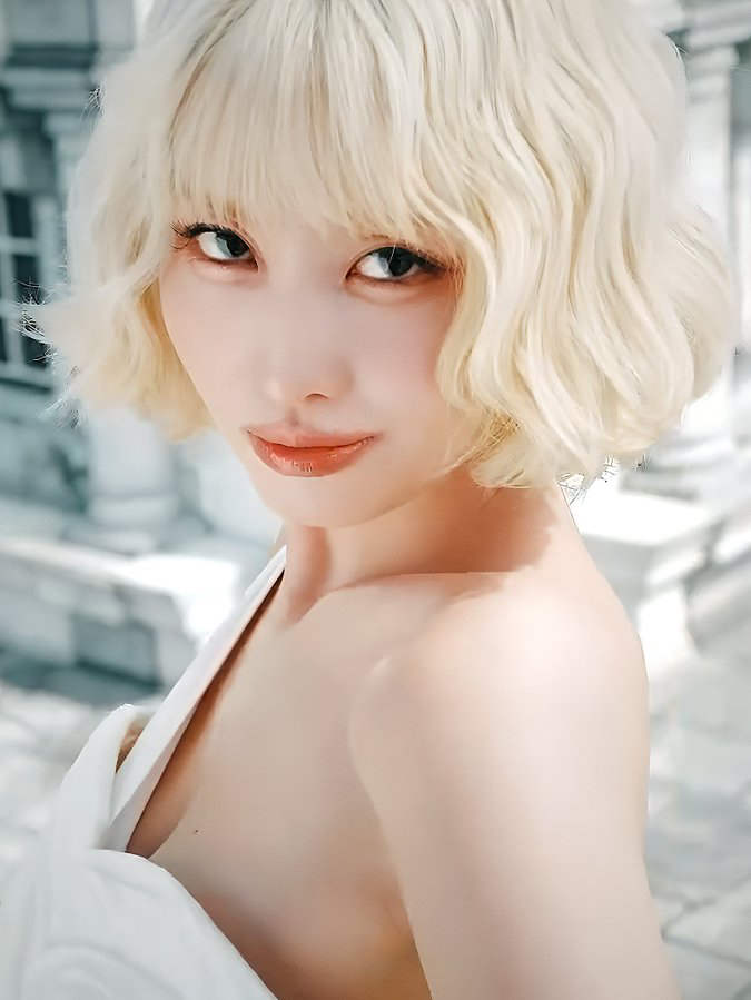 모모 (TWICE) 최근 활동샷