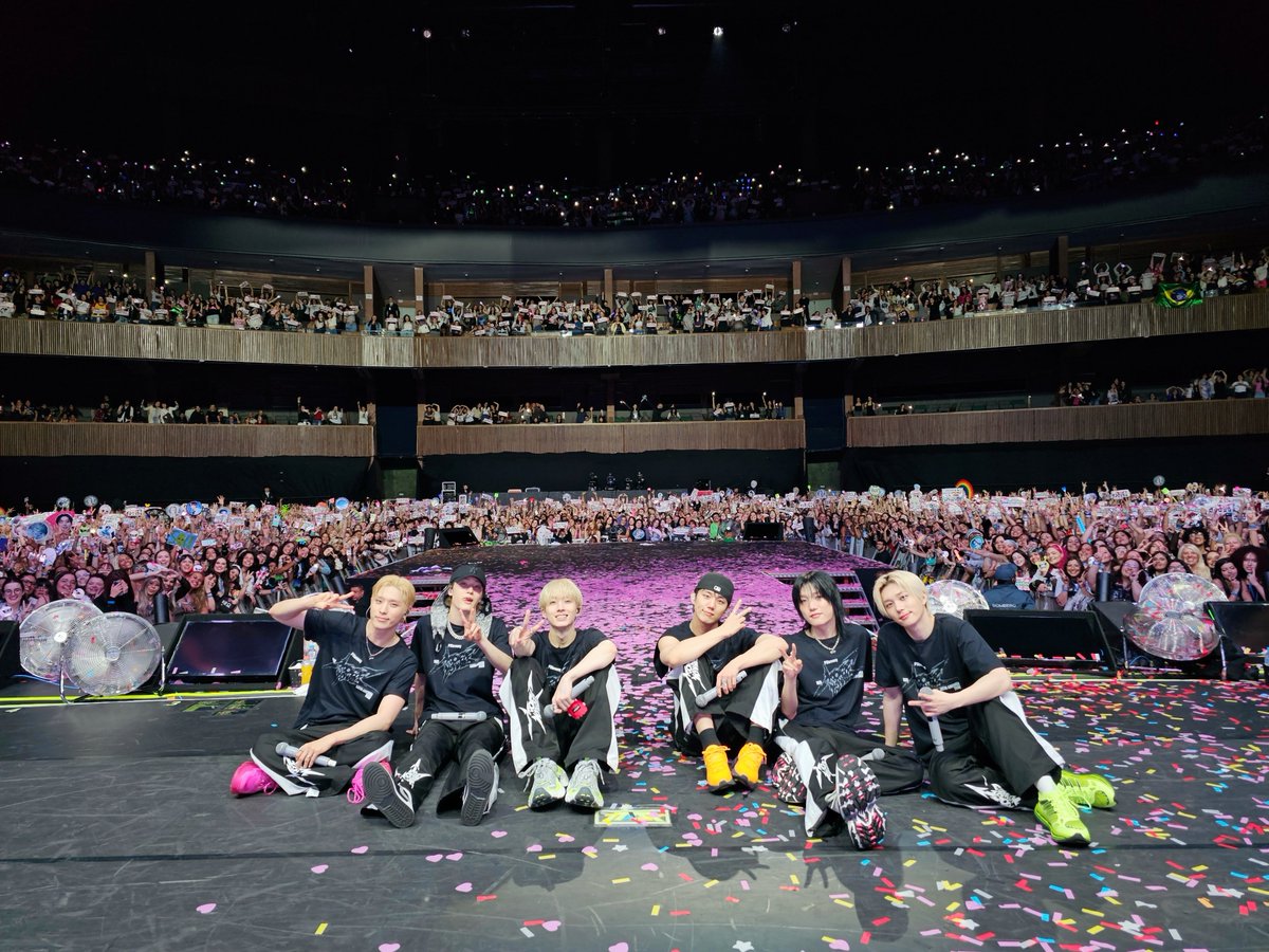 A moment captured by P1Harmony's fan