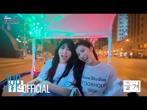 A moment captured by Momo (TWICE)'s fan