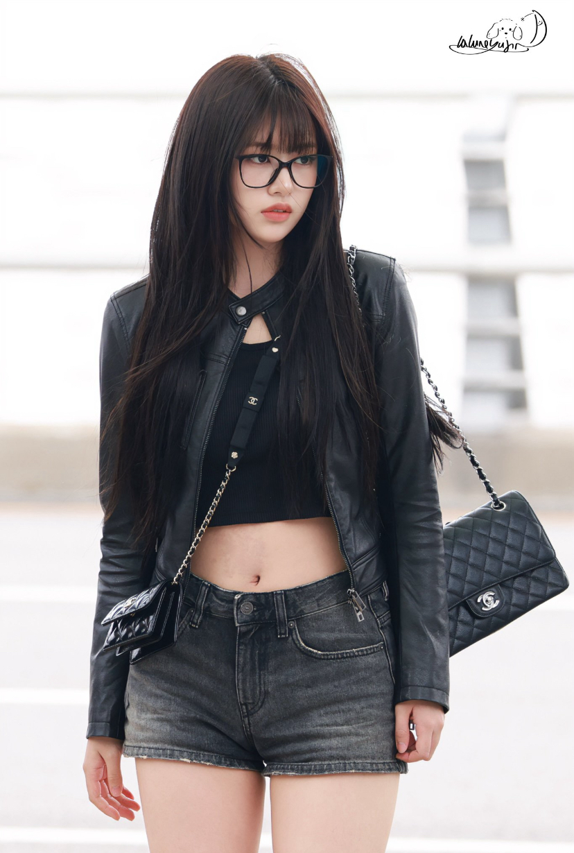 Latest photo of An Yujin (IVE)