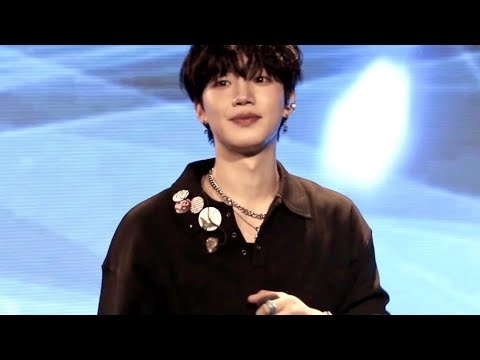 Behind-the-scenes cut of Lim Youngmin