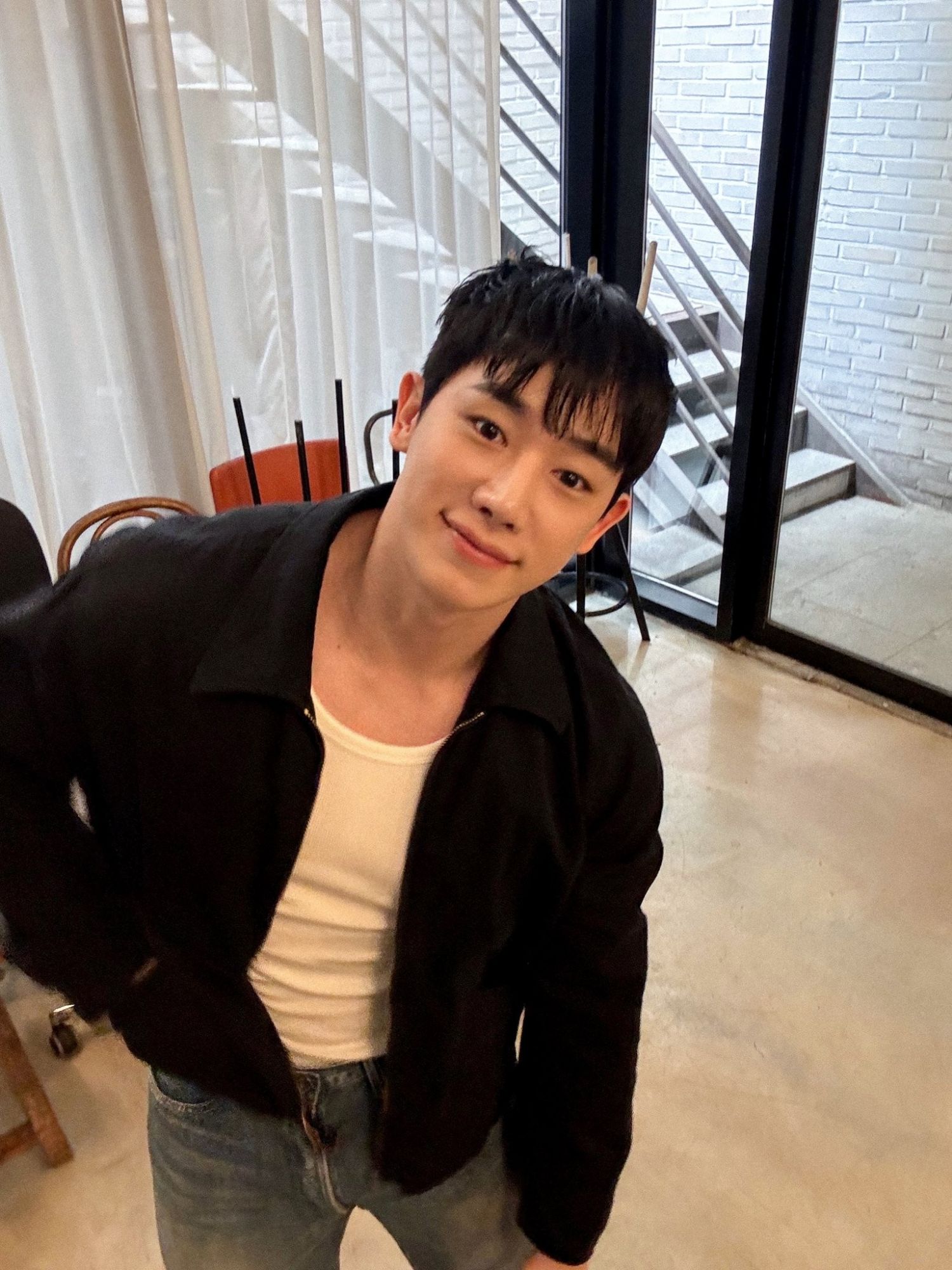 A moment captured by Wonho's fan