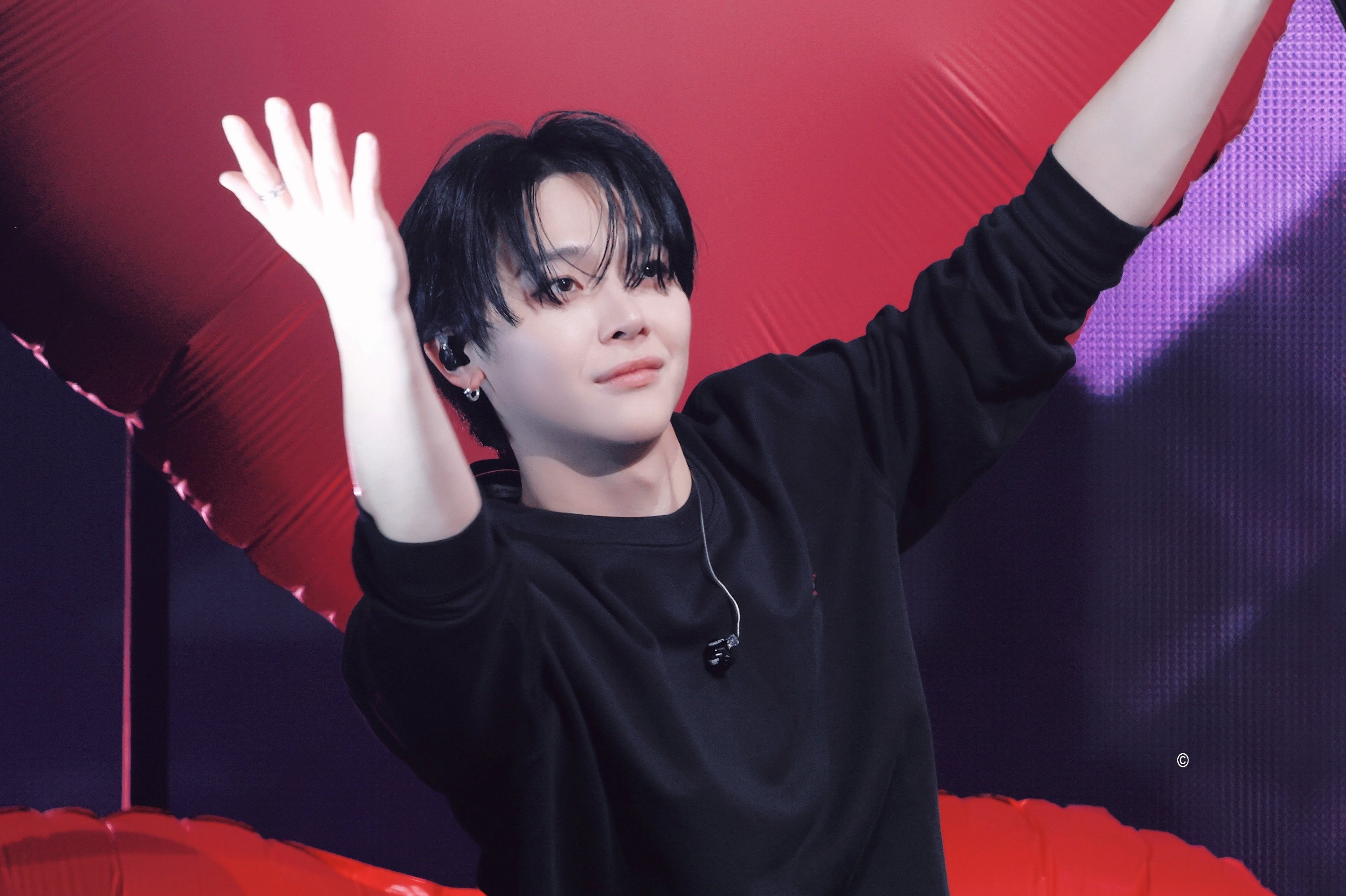 Latest photo of Nicholas (&TEAM)