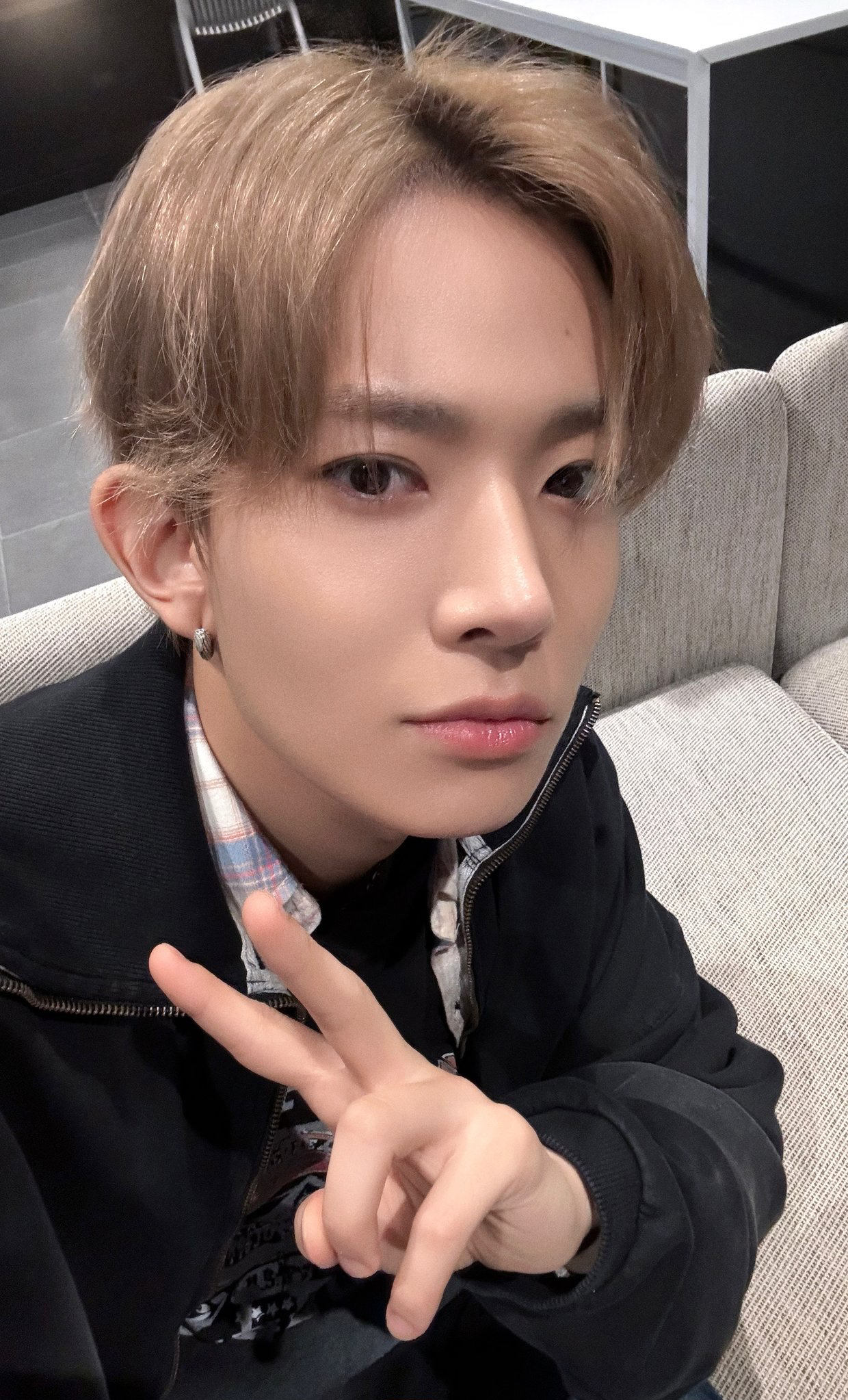 Foto terbaru Heeseung (ENHYPEN)