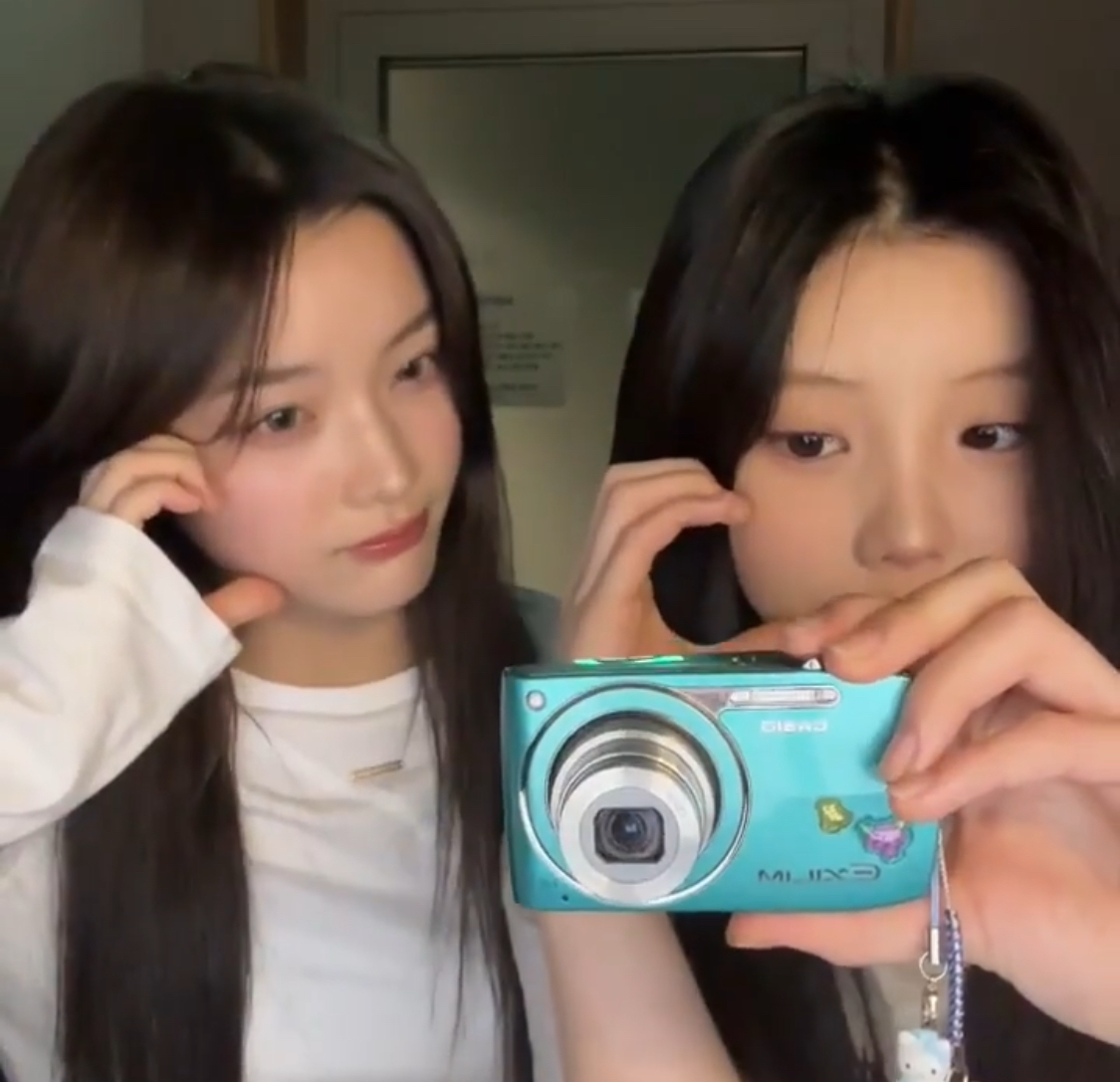 Behind-the-scenes cut of Wonhee (ILLIT)