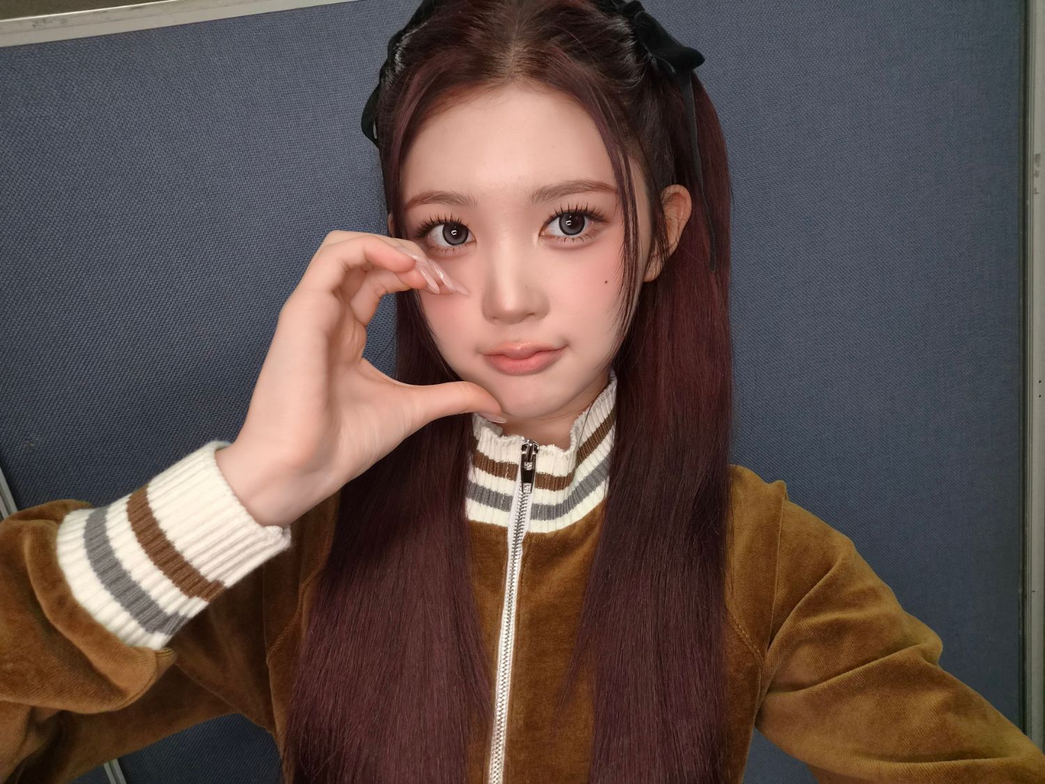 Recent activity shot of A-na (Hearts2Hearts)