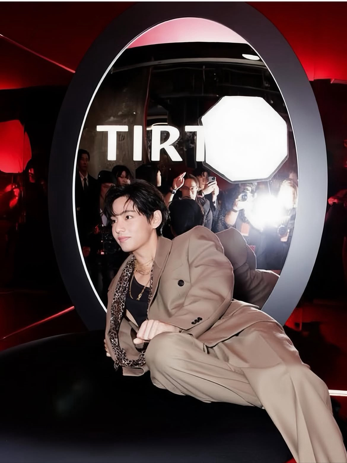 Recent activity shot of V (BTS)