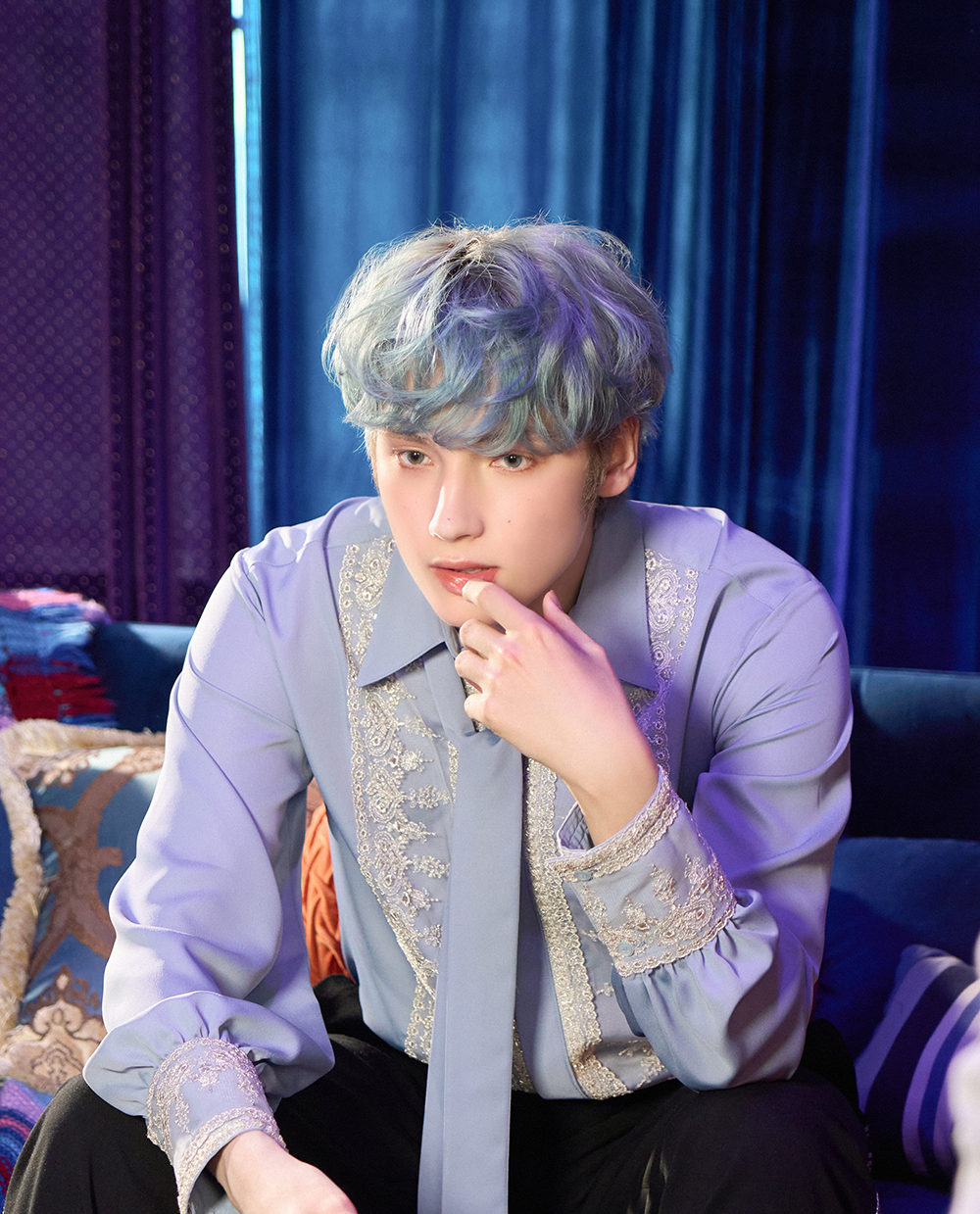 Behind-the-scenes cut of HueningKai (TOMORROW X TOGETHER)