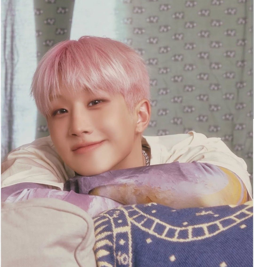 A moment captured by Jinjin (ASTRO)'s fan