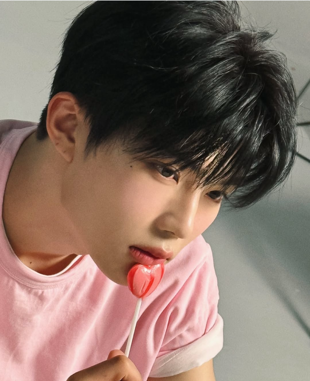Recent activity shot of Park Gunwook (ZEROBASEONE)