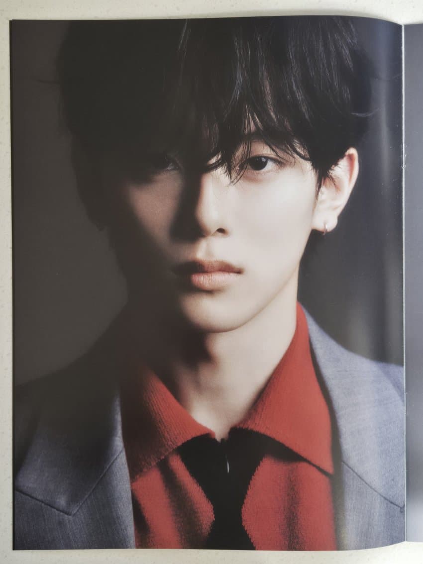 Recent activity shot of Kangmin (VERIVERY)