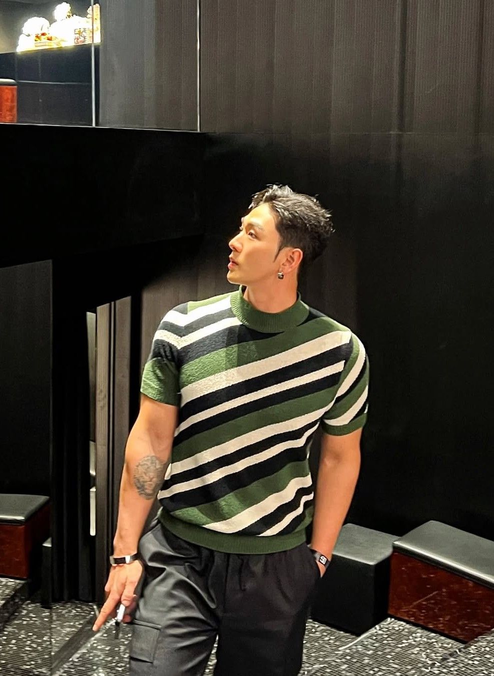 Behind-the-scenes cut of Baekho