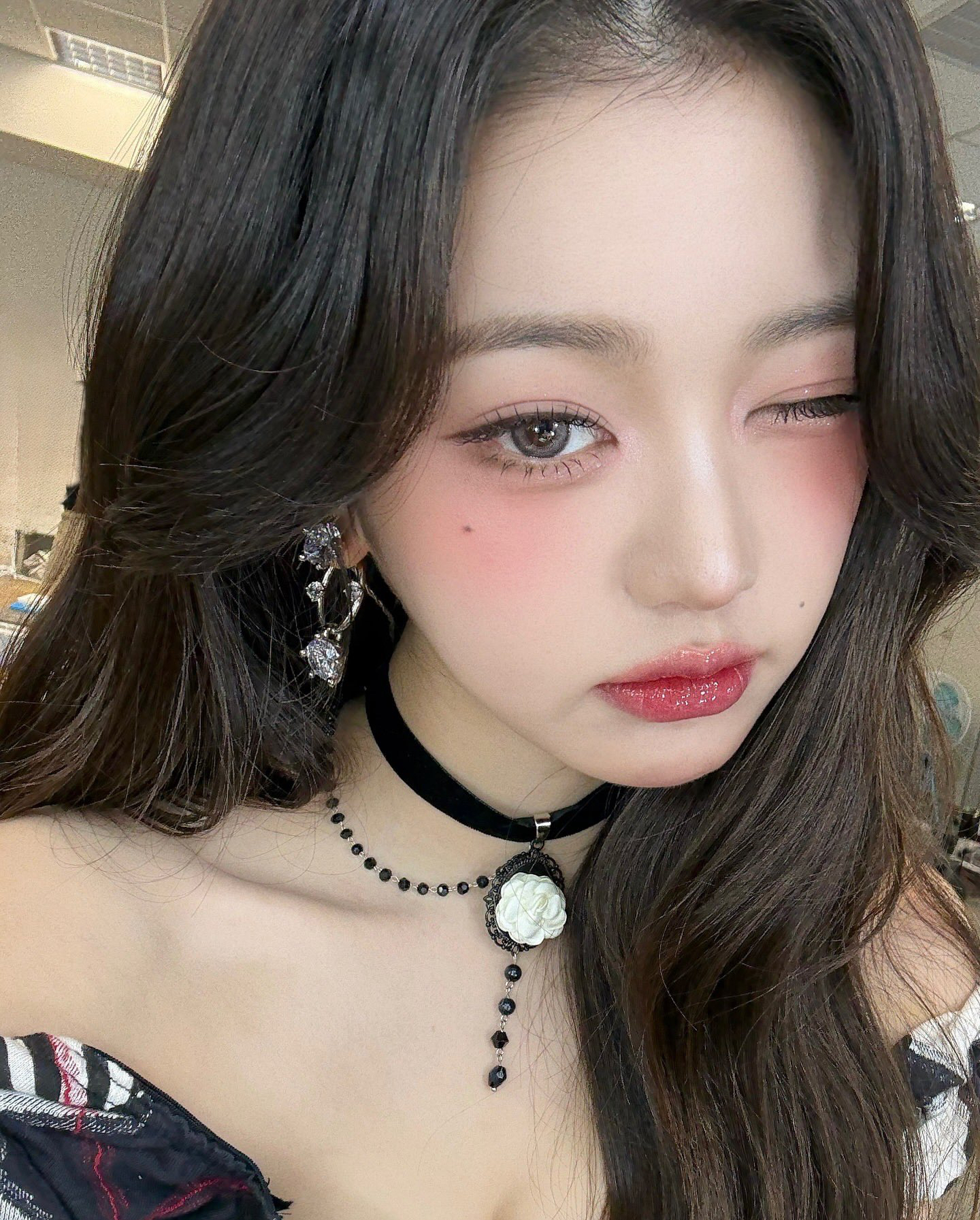 A moment captured by Jang Wonyoung (IVE)'s fan