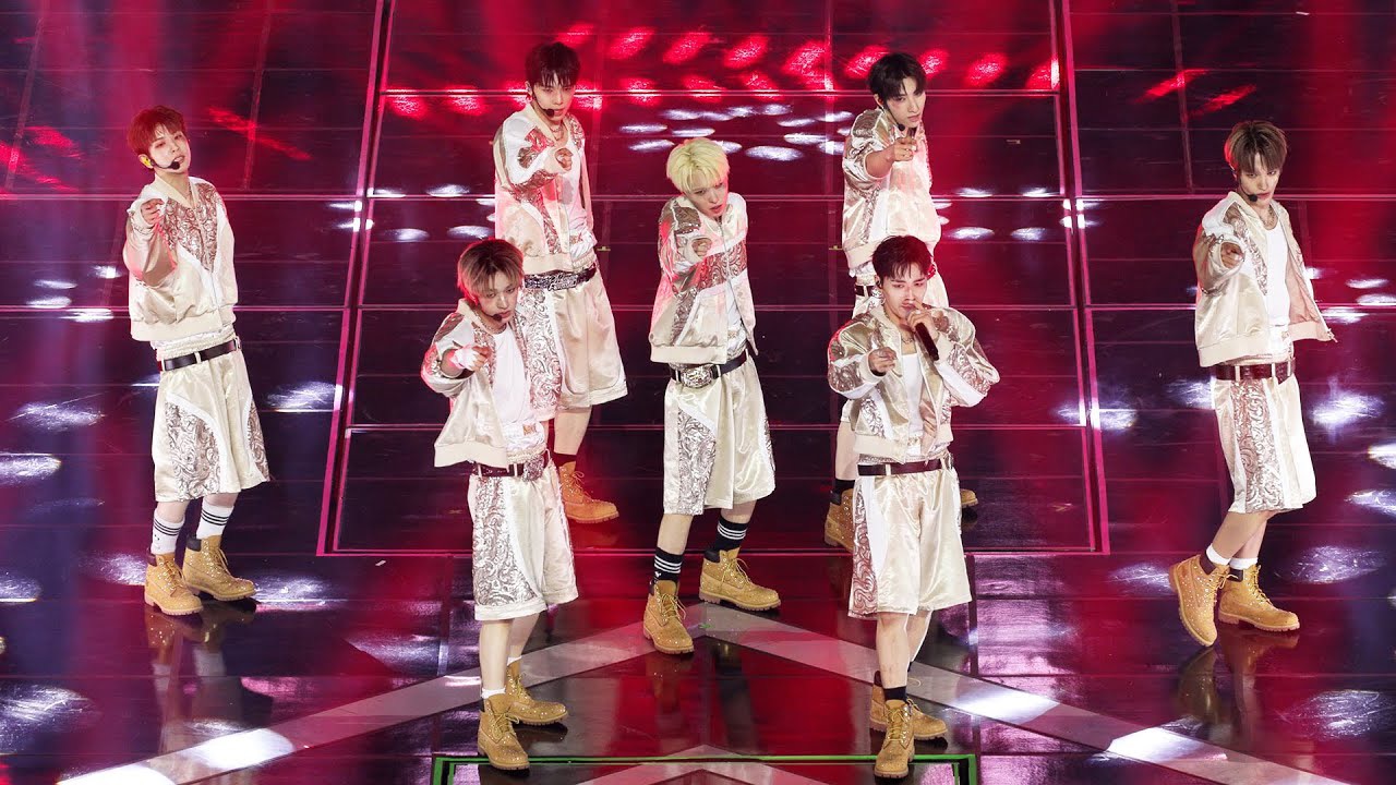 Behind-the-scenes cut of NEXZ