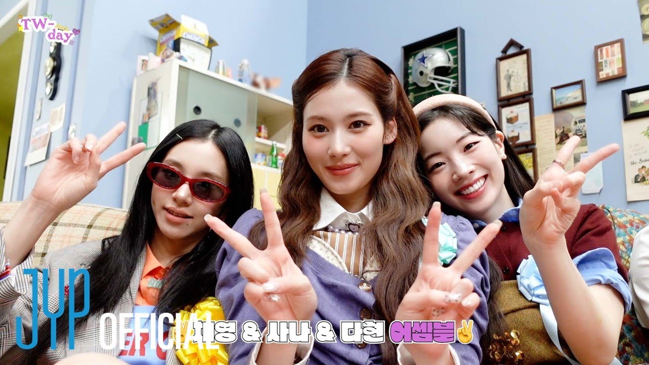 Foto aktivitas terbaru Sana (TWICE)