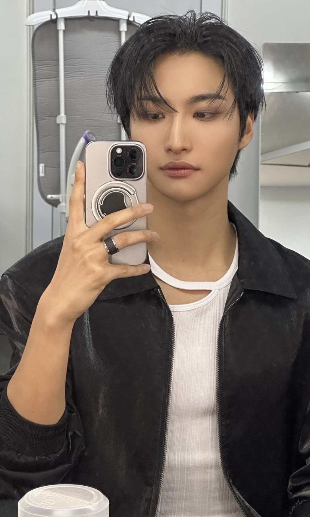 Behind-the-scenes cut of Seonghwa (ATEEZ)
