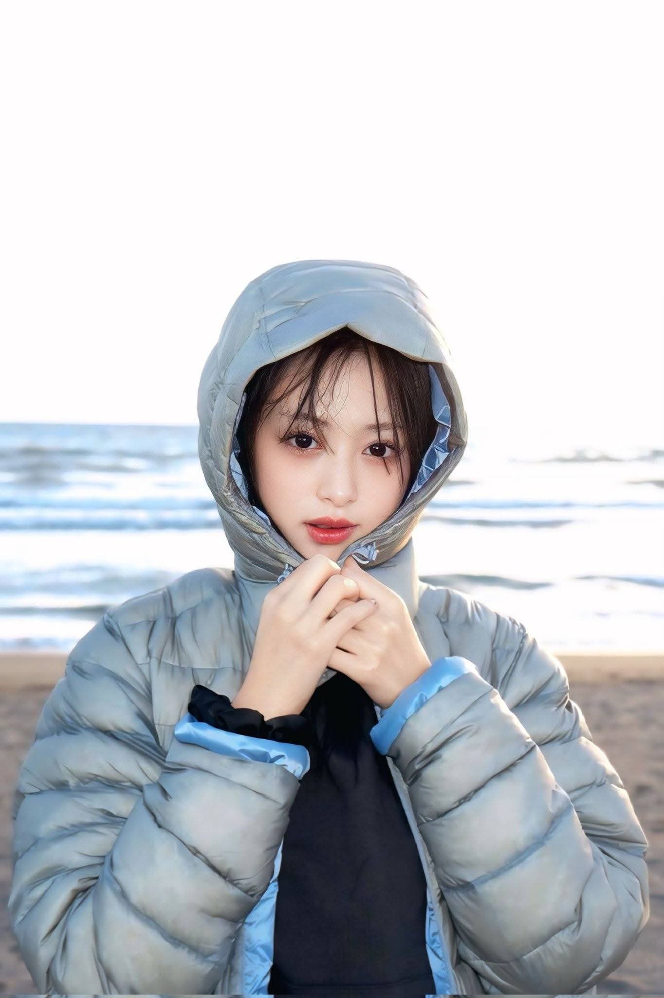 아현 (BABYMONSTER)의 비하인드 컷