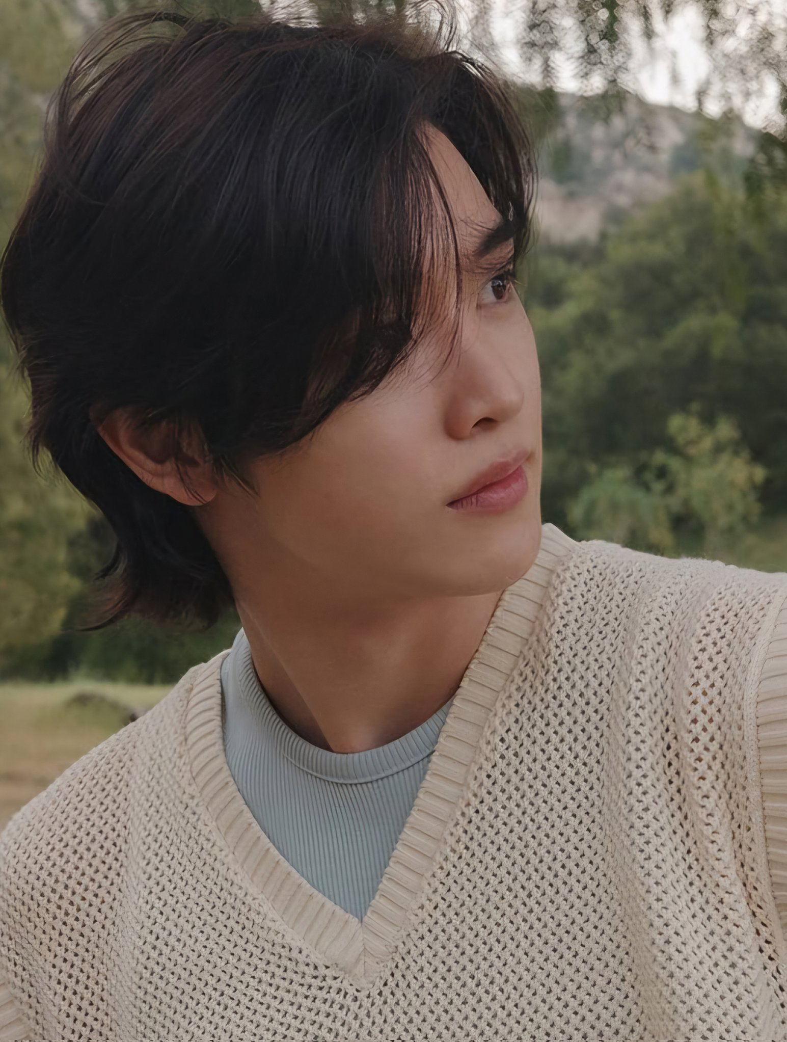 Latest photo of Sungchan (RIIZE)