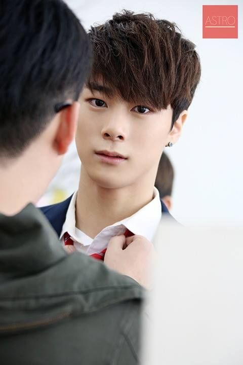Behind-the-scenes cut of Moonbin (ASTRO)
