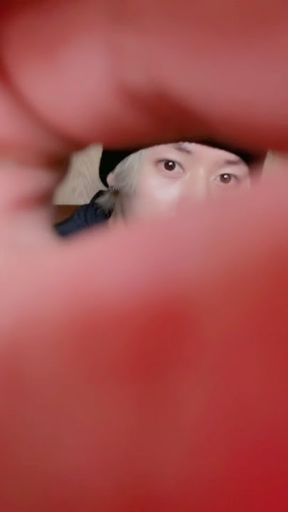 The most beloved wallpaper among Lee Know (Stray Kids)'s fans