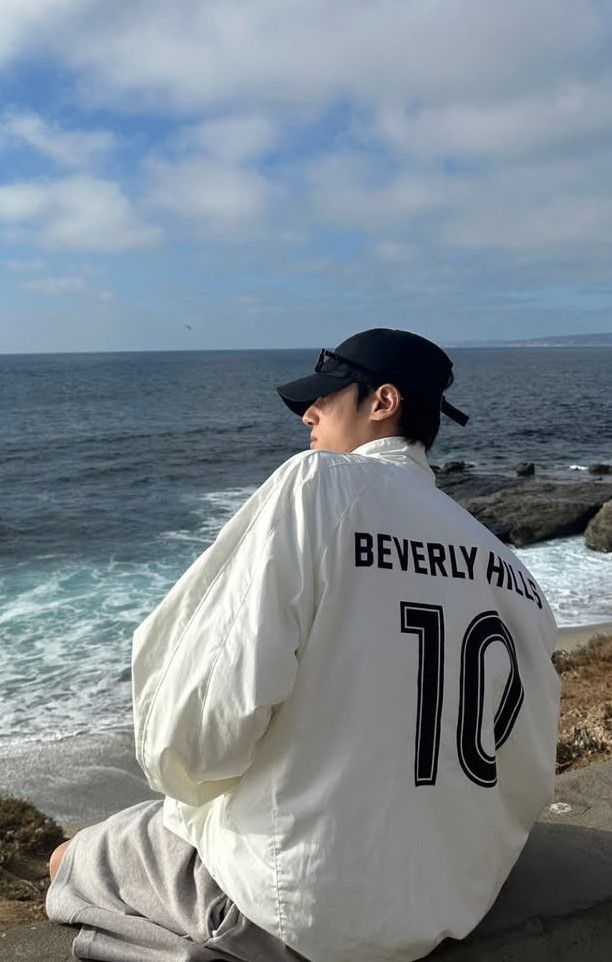 Latest photo of Wooyoung (ATEEZ)
