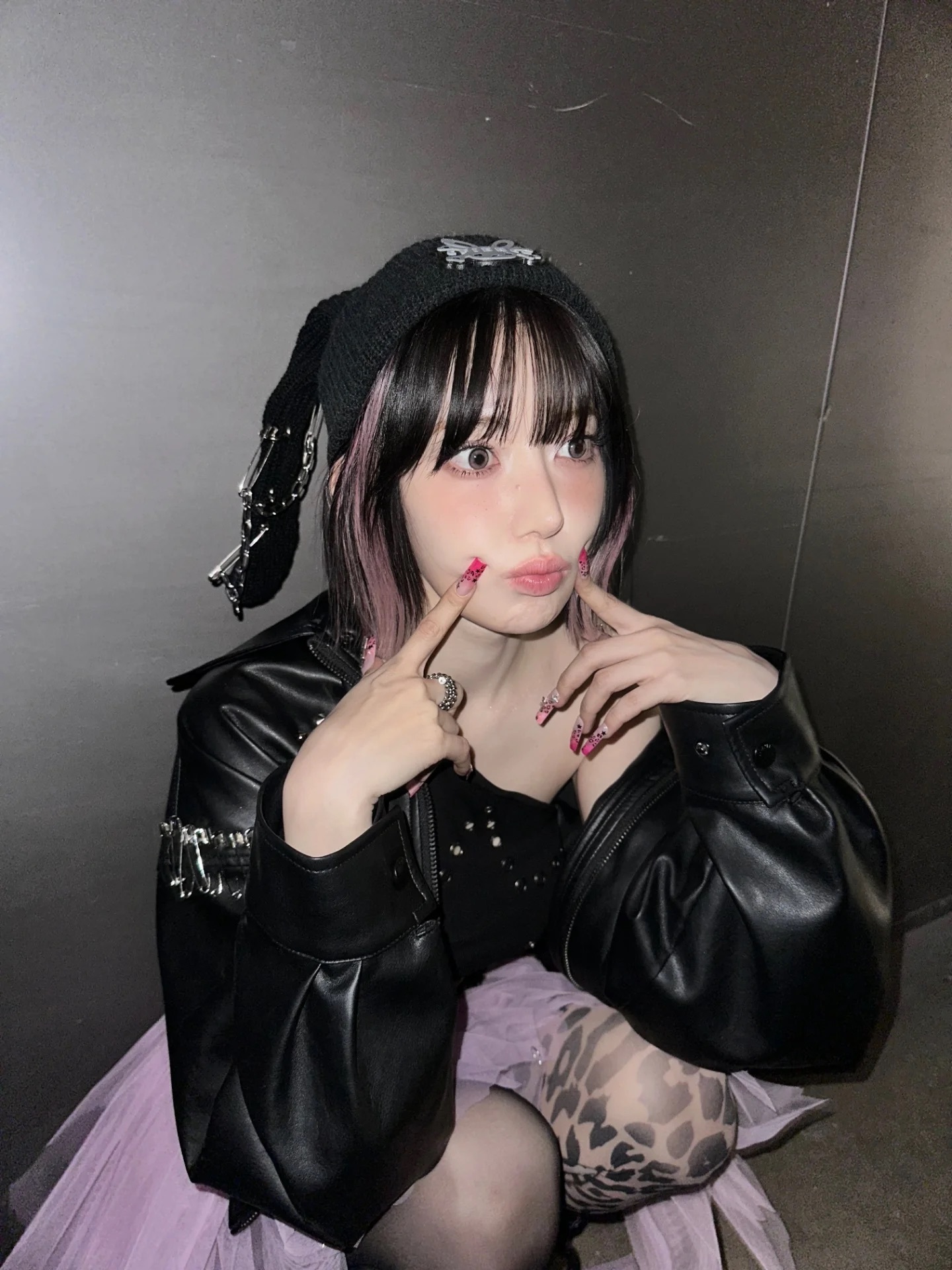 Latest photo of Sakura (LE SSERAFIM)