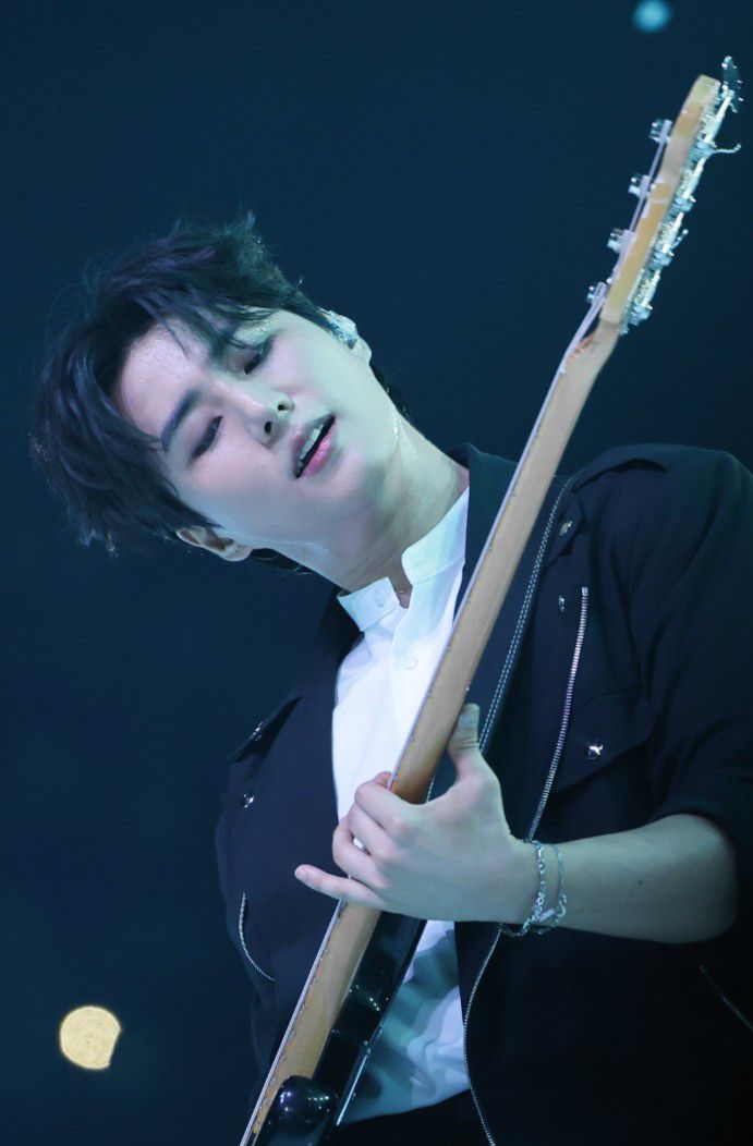 Behind-the-scenes cut of Young K (DAY6)