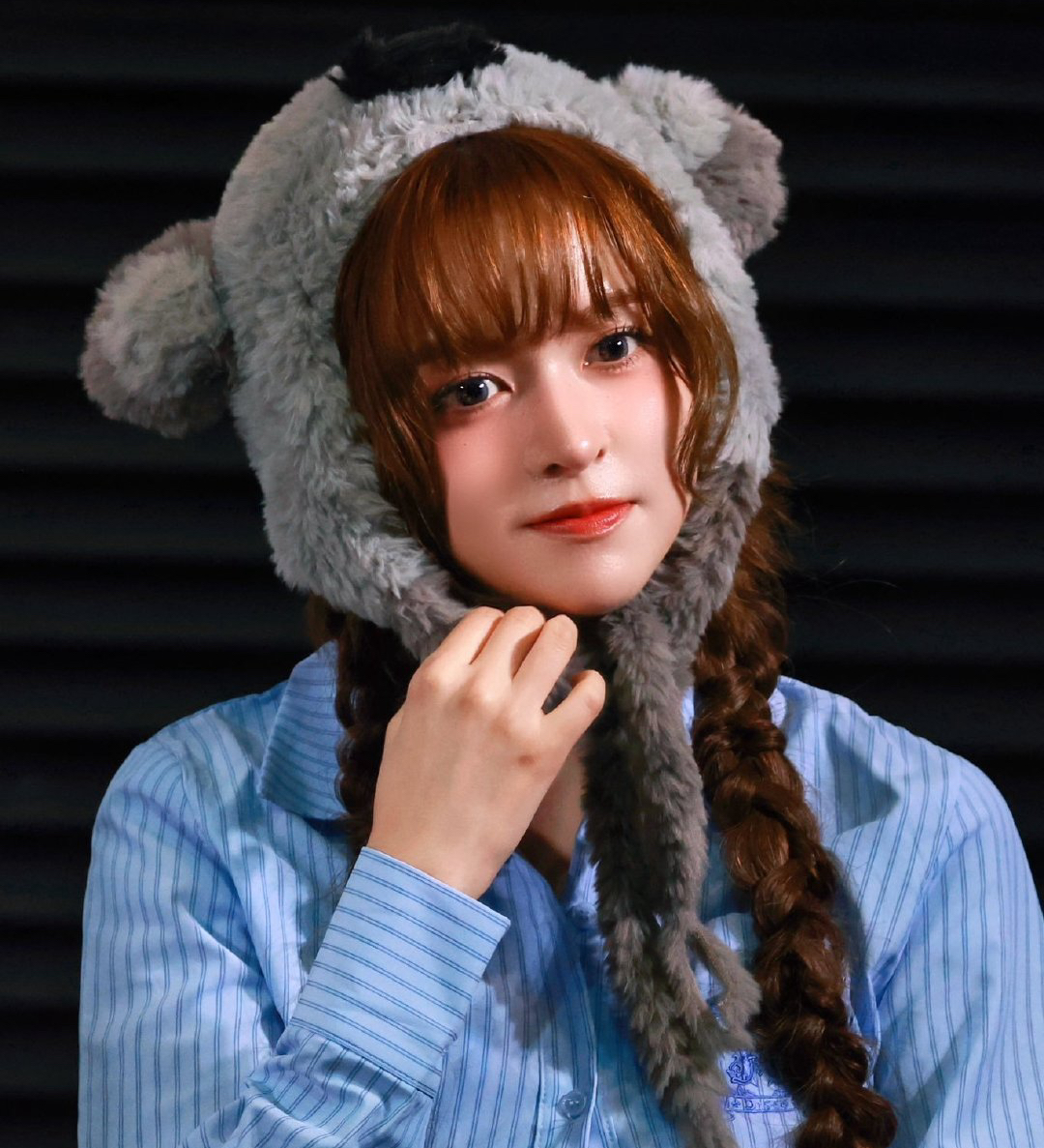 Latest photo of LILY (NMIXX)