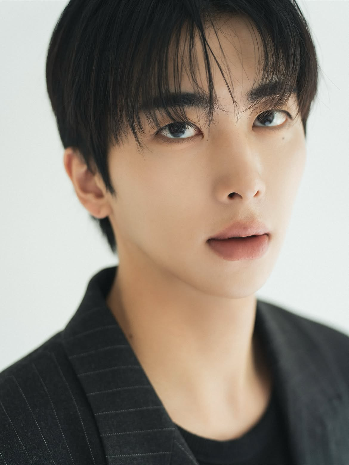 Behind-the-scenes cut of UP10TION